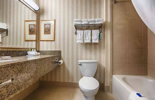 Dickinson Hotel | Heritage Hotel