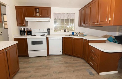 Pahrump House | Heritage House Great For Groups!