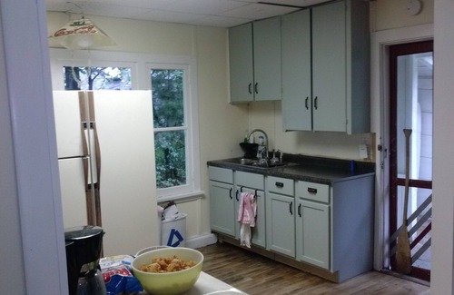 Lake Nebagamon Cottage | Heritage, Lake Front Cottage, Smart TV, WIFI, summer use of Canoe & 2 kayaks.