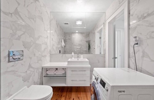 Gowanus House | Heritage Lane by Rove Travel | Private TH 5BR