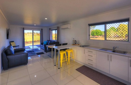 Richmond Hill Hotel | Heritage Lodge Motel