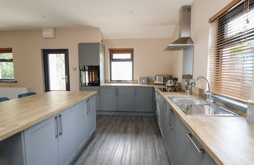 Saint Clears Cottage | HERITAGE, pet friendly, character holiday cottage in St Clears