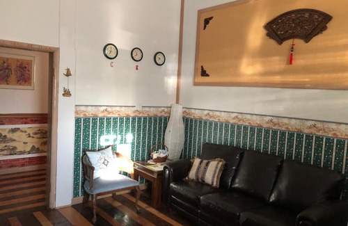 Gravelbourg Bed & Breakfast | Heritage Place Hotel