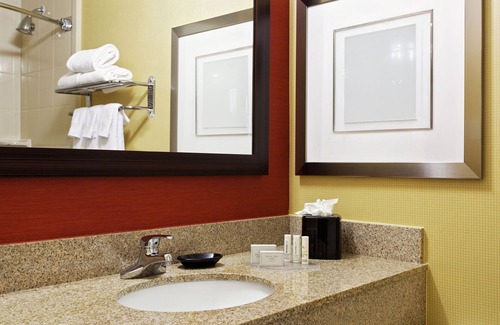 Brookhollow Hotel | Heritage Place Houston Brookhollow