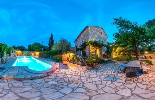 Malinska-Dubasnica Villa | HERITAGE Villa DEA RUSTICA