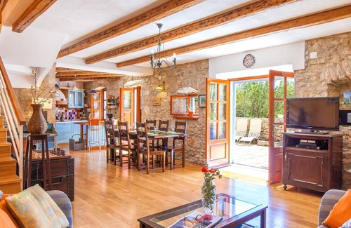 Milna (Brac) Villa | Heritage Villa Near Milna with Private Swimming Pool