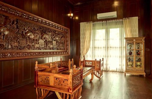 Kampot Villa | Heritage Village