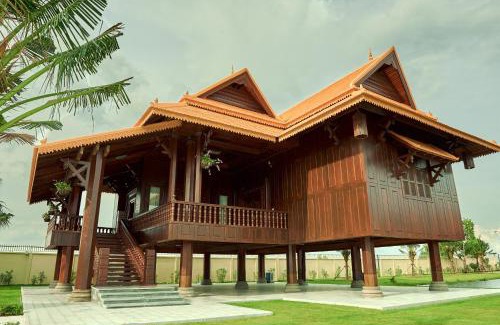 Kampot Villa | Heritage Village