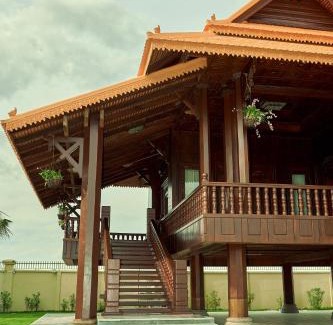Kampot Villa | Heritage Village