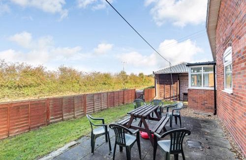 Tunstall House | Heritage Wharf