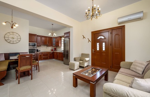 Plimmiri Apartment | Hermes Getaway Plimmiri