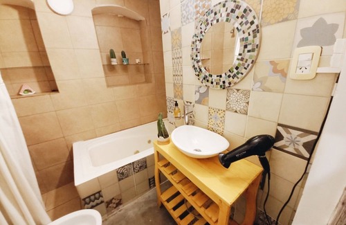 Presidencia Roque Saenz Pena Apartment | Hermosa casa de arte en pleno centro