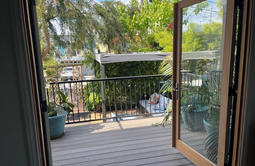 North Redondo House | Hermosa Beach Sunshine