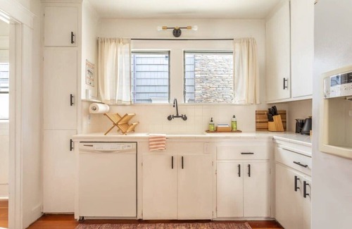Hermosa Beach House | Hermosa Bungalow 1920s Charm Steps to the Strand