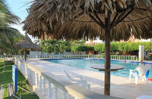 Tolu House | Hermosa Cabaña Frente al Mar