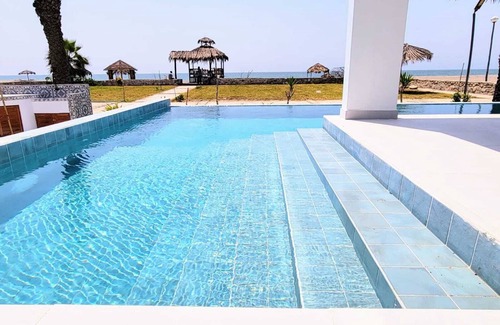 Rimac House | Hermosa Casa Frente AL MAR CON Piscina Privada