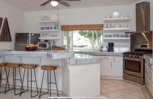 Panama Beach Villa | Hermosa Casa Junto al Mar