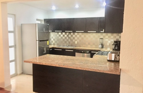 Downtown Cancun House | Hermosa Casa Mexicana Centro Cancun