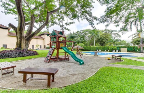 Playa Hermosa Apartment | Hermosa del Mar