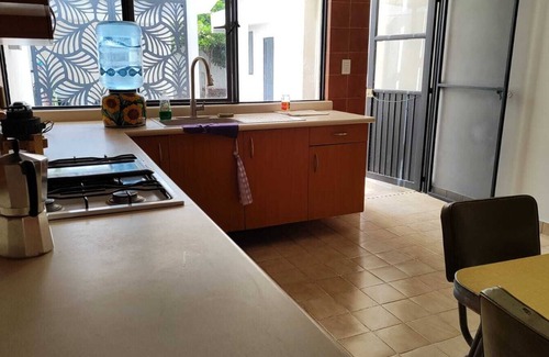 Downtown Queretaro House | Hermosa habitación privada con baño compartido cerca de la UAQ en Querétaro