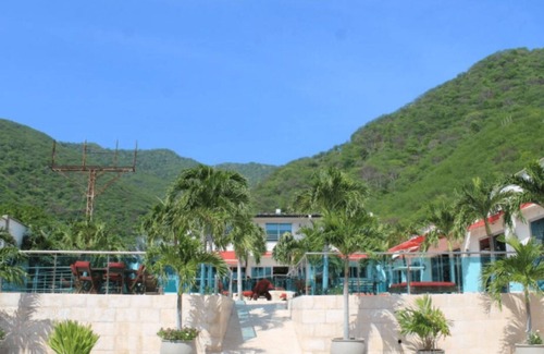 Taganga Hotel | Hermosa Habitacion Estandar Familiar En Playas De Taganga