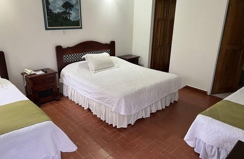 Alegrias Hotel | Hermosa Habitacion Superior Familiar En Eco Hotel La Casona
