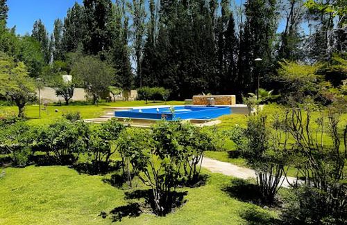 Chacras de Coria Apartment | Hermosa Mansión-Pileta c/borde infinito y parrilla