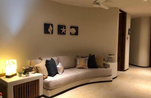 Ixtapa - Zihuatanejo Apartment | Hermosa villa a pie de playa