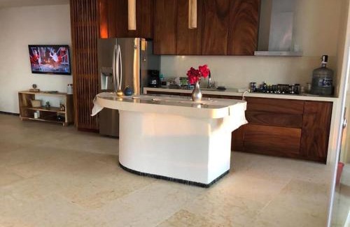 Ixtapa - Zihuatanejo Apartment | Hermosa villa a pie de playa