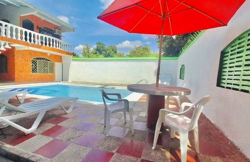 Ricaurte Villa | Hermosa Villa con Piscina Privada- La Manuela