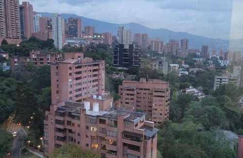 El Tesoro Apartment | Hermosa Vista Apartamento Poblado Medellín