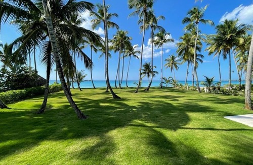 Puerto Bahia Villa | HERMOSA Y LUJOSA VILLA FRENTE A LA PLAYA