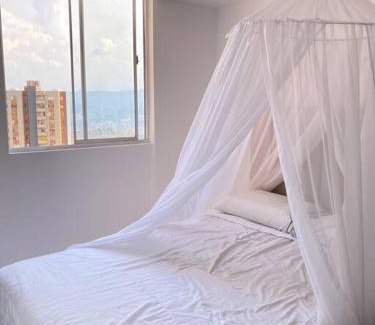 Medellin Apartment | Hermoso alojamiento completo en Robledo Pajarito
