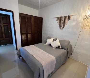 Manzanillo Apartment | Hermoso condominio con alberca y club de playa!
