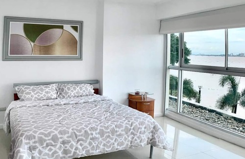 Guayaquil Apartment | Hermoso Departamento de Lujo en Puerto Santa Ana, Guayaquil