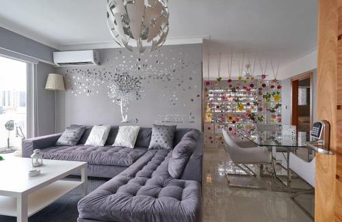 Bella Vista Apartment | Hermoso y moderno apto en Bella Vista, 9 personas, piscina.