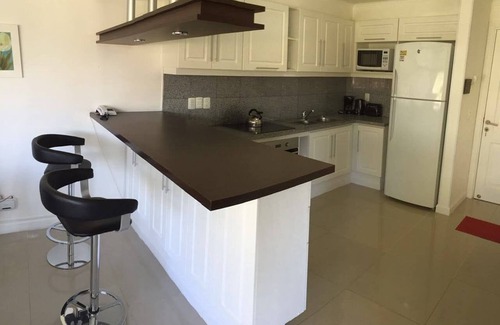Solanas Apartment | Hermosos apartamentos vista al lago!