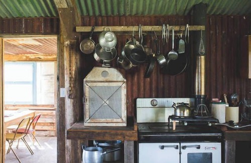 Hernani Cabin | Hernani Wilderness Hut: WeilHouse Living