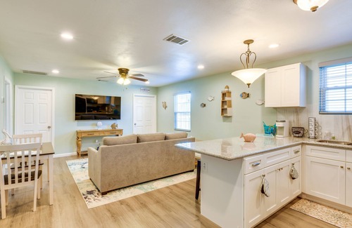 Rockport Cottage | ‘Heron Bay Cottage’ w/Patio in Rockport!