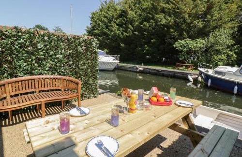 Smallburgh House | Heron Cottage