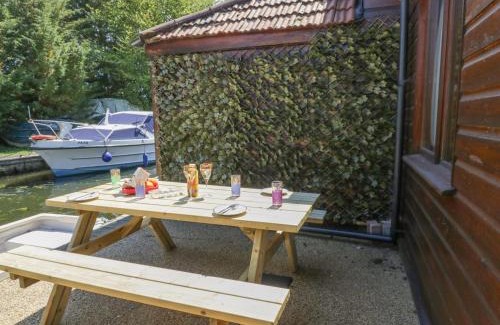 Smallburgh House | Heron Cottage