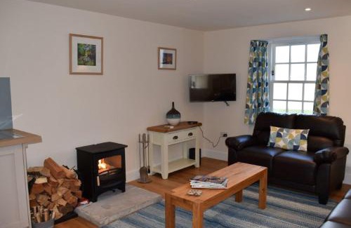 Pitlochry House | Heron Cottage, Port o Tay