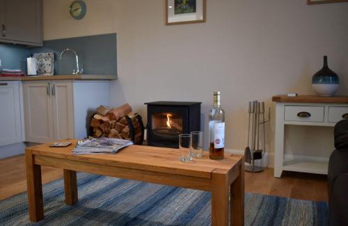 Pitlochry House | Heron Cottage, Port o Tay