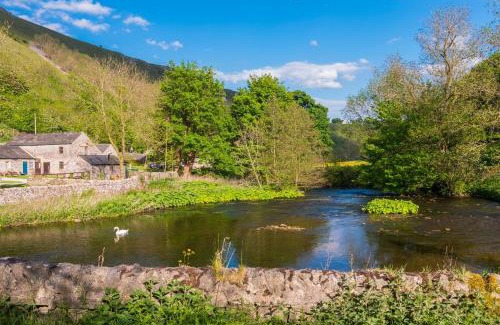 Monsal Dale House | Heron Cottage Upperdale Peak District