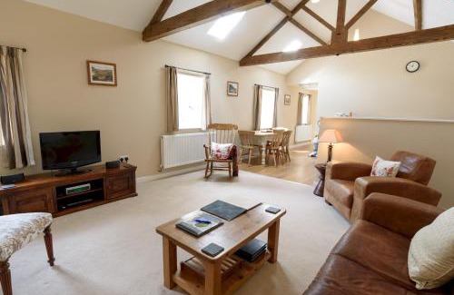 Monsal Dale House | Heron Cottage Upperdale Peak District