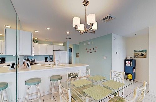 Heron Harbour Isle Condo | Heron Harbor Haven | Canal Views, Balcony | Pools, Walk to Beach!