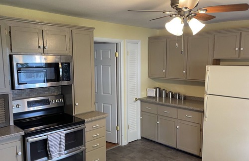 Quincy House | Herons Landing - Lakefront Home on Marble Lake - Sleeps 11