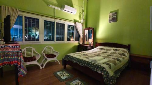 San Kamphaeng House | Herritage Piman since 1940
