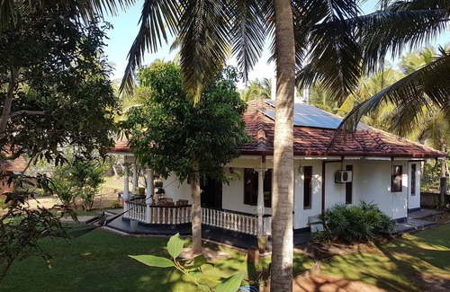 Kammala House | Herrmann Cottage 2 only 200 m from the sea in Waikkala