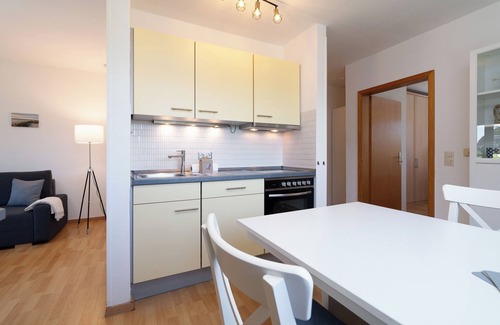 Lemkenhafen Apartment | Herzlich Willkommen in der Ferienwohnung Kiter